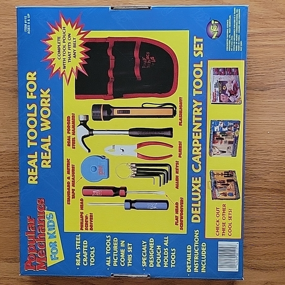Kids Deluxe Carpentry Tool Set - Picture 2 of 8